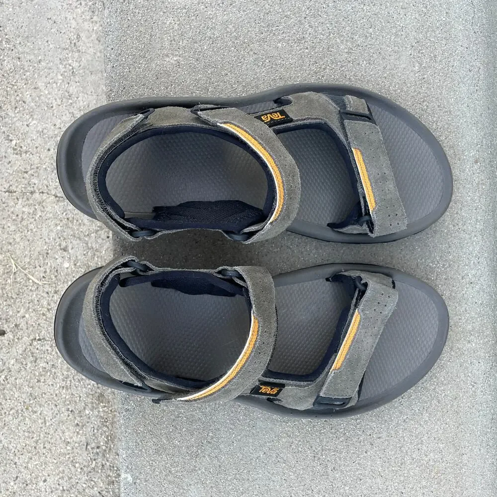 Teva Katavi Sandals Men 9 Grey Suede Outdoor Hiking Travel Adventure Comfort New